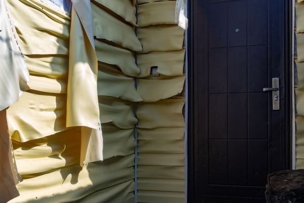Cost of Melted Siding Replacement in Saint Charles