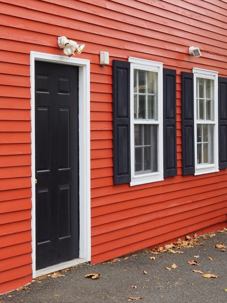 Cost of Red Vinyl Siding Installation in Saint Charles