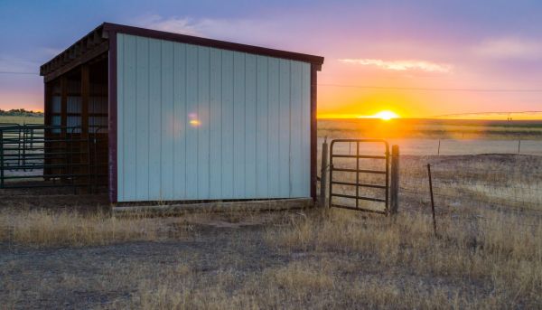Pole Building Siding Service in Saint Charles